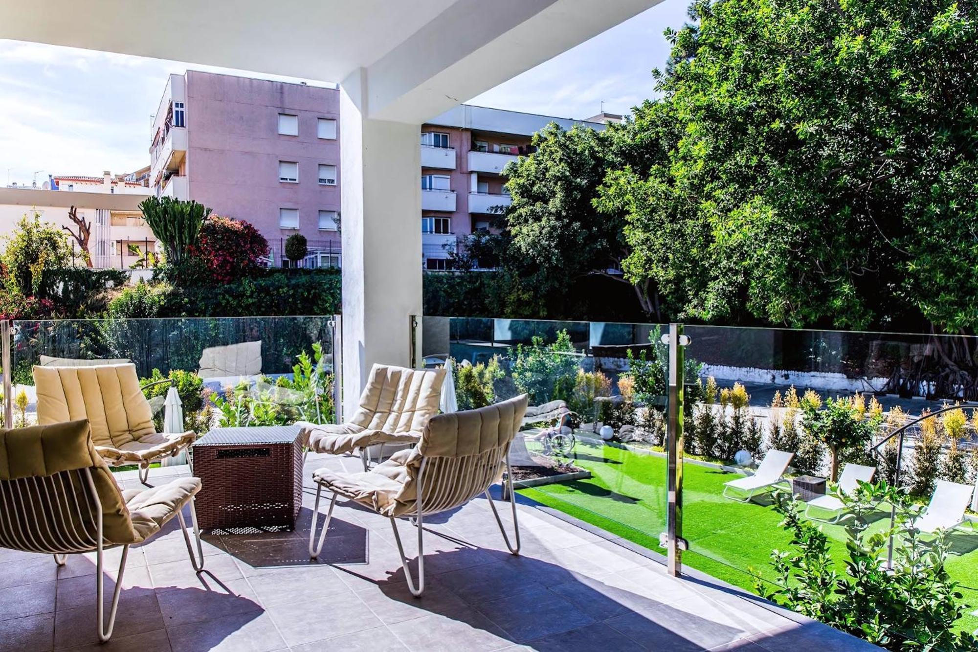 Dimona Suites Apartamentos Turísticos Torremolinos Exterior foto